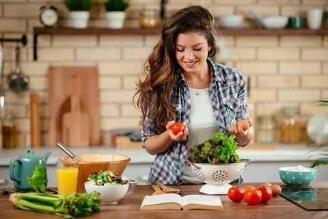 Приходить готовить