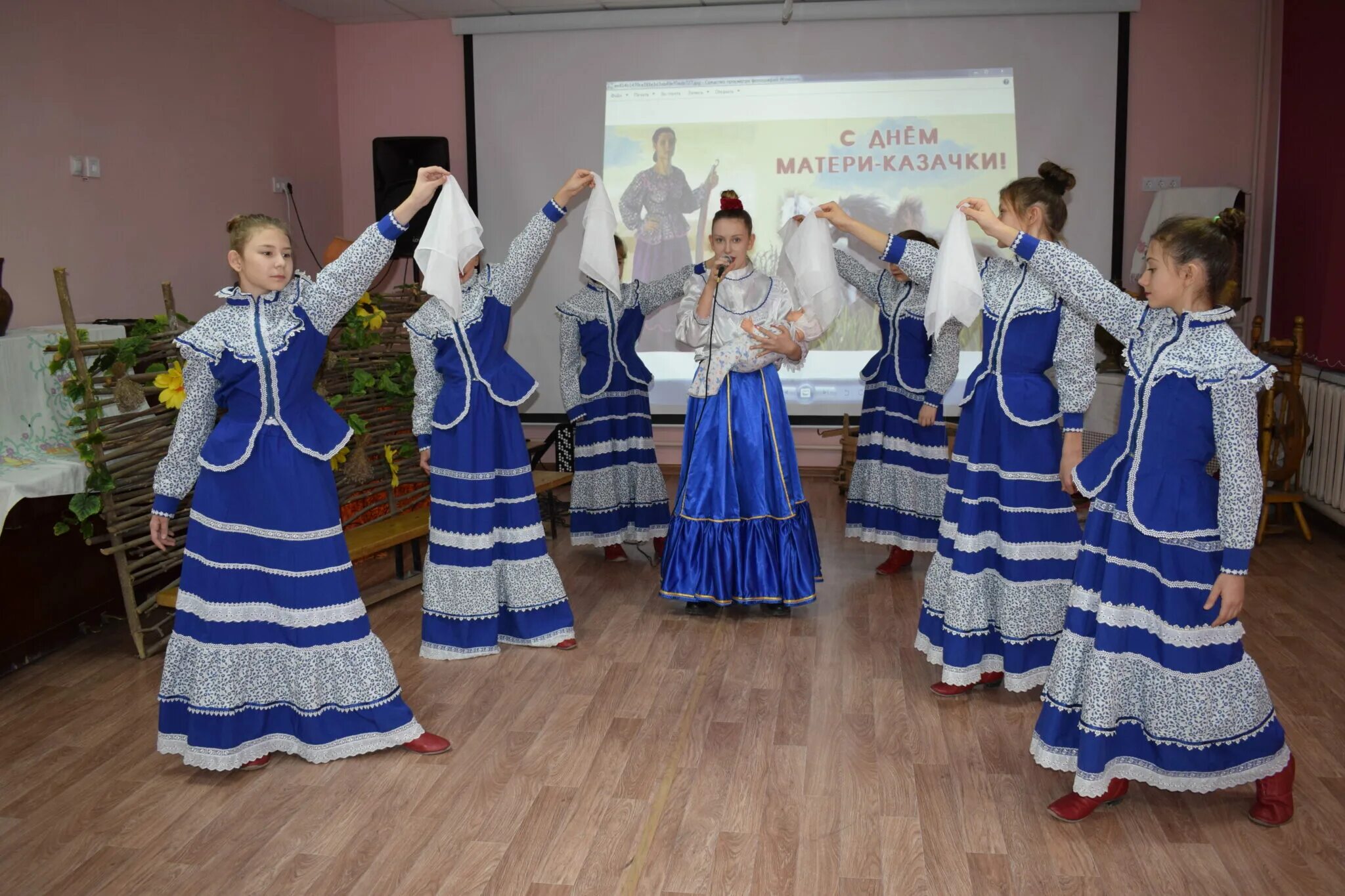 Погода в казачке на 10 дней. Праздник наурской казачки. Ст наурская наурского района чеченской республики. Саратовская область самойловка церковь. Погода в казачке на 10 дней.