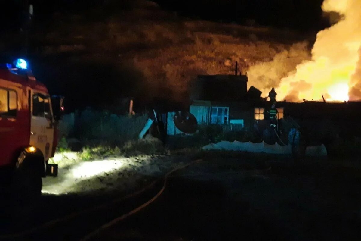 Пожары в республике бурятия. Пожар в прибайкальском районе. пожар в бурятии 2015. ильинка бурятия.