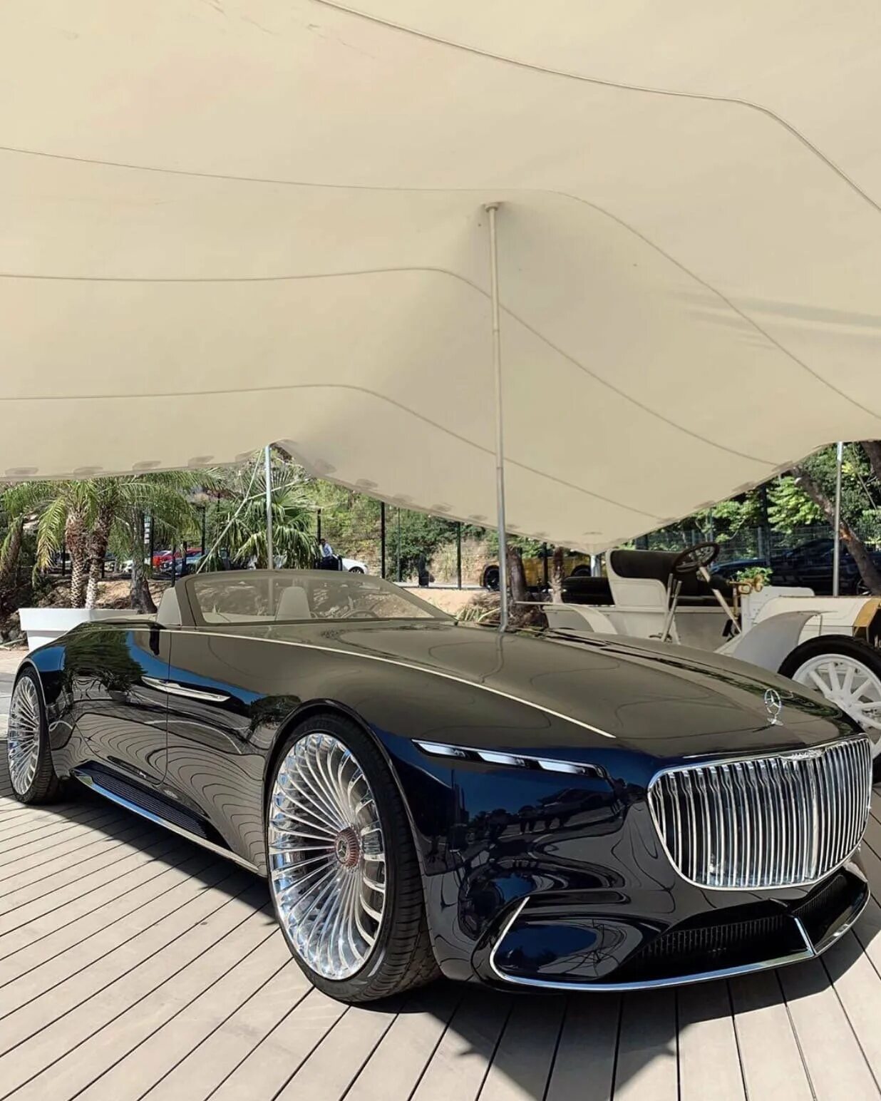 Цена самого дорогого мерседеса. Мерседес Майбах. Mercedes Benz Maybach 2020. Новый Мерседес Майбах. Мерседес Майбах купе.