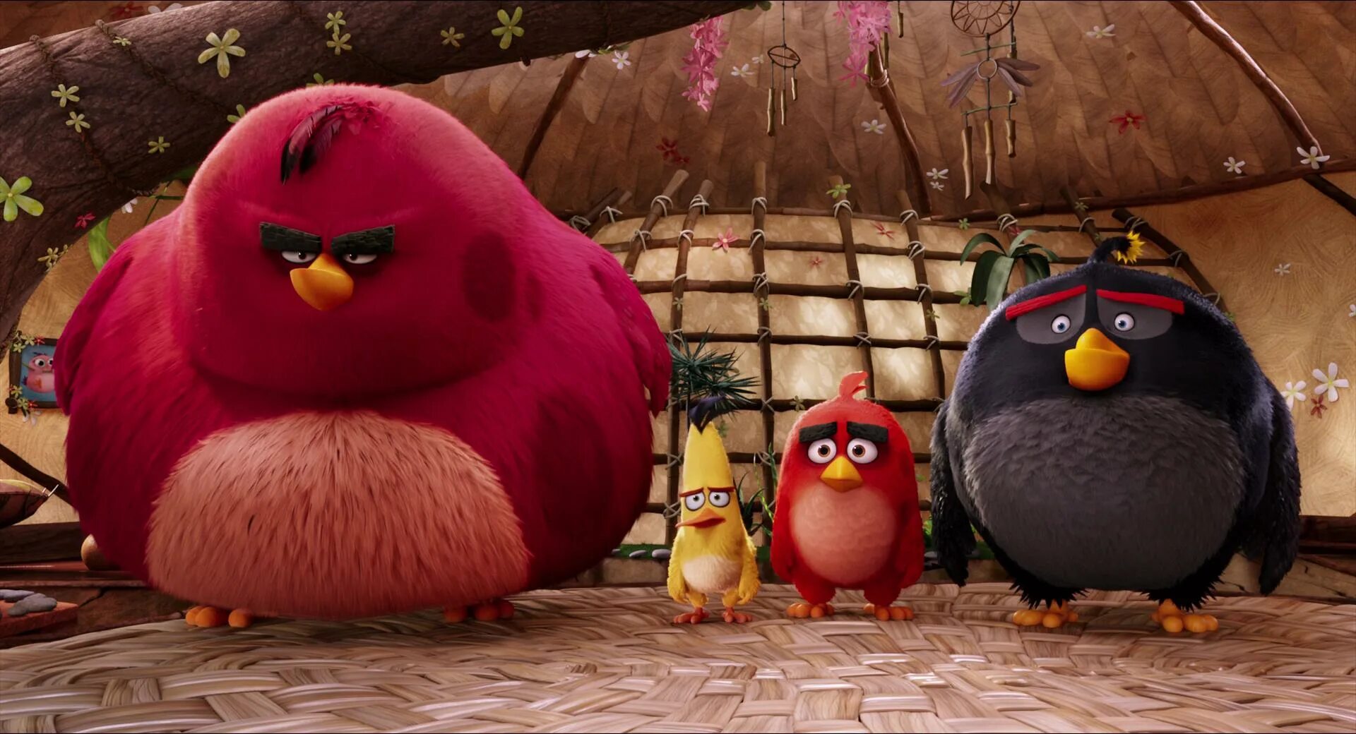 Рэд берд. Angry birds в кино теренс. энгри бердз птица теренс. бомб энгри бердз мультфильм. энгри бердз большая красная птица.