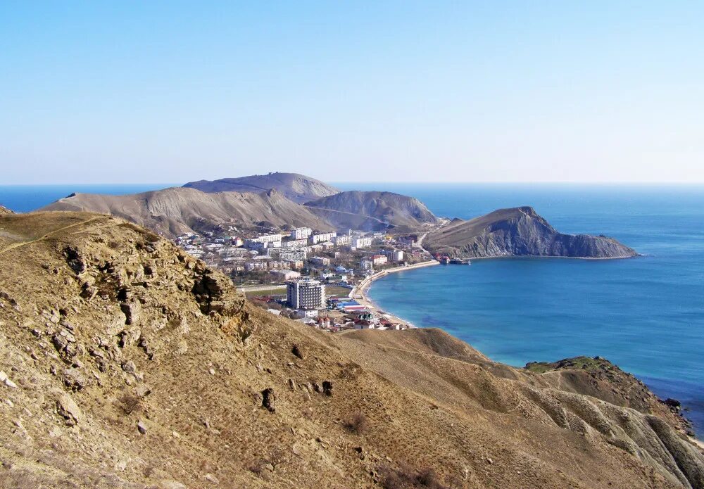 карадагский заповедник мыс хамелеон. горы коктебель и орджоникидзе. орджоникидзе крым карадаг. коктебель орджоникидзе. крымский полуостров орджоникидзе.