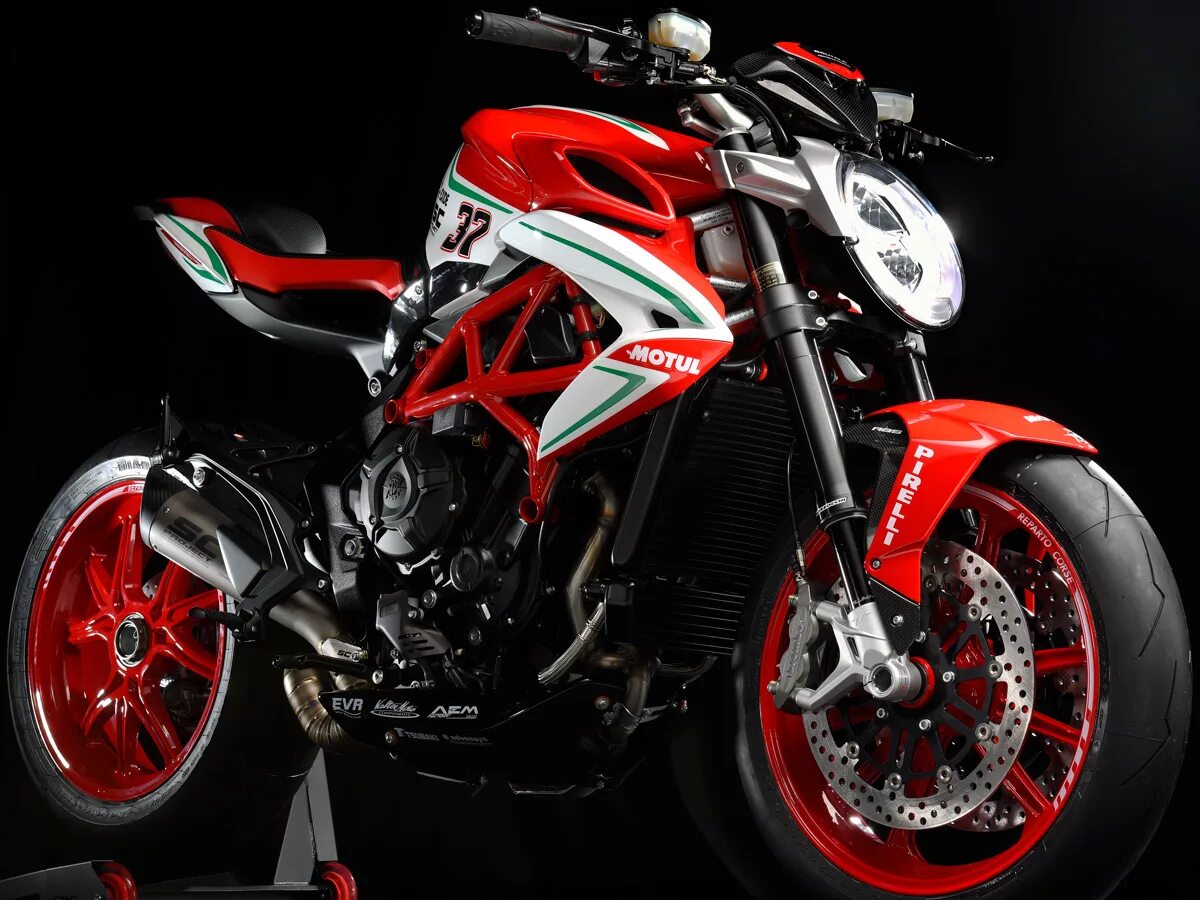 Агуста брутале 1090. MV Agusta brutale 800. MV Agusta 1090rr. MV Agusta brutale 1090 RR.