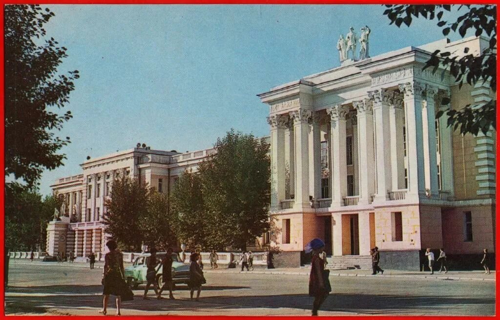 Е читинский