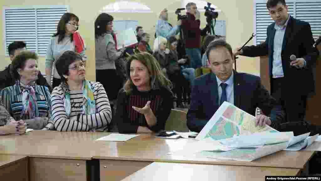 Управление градостроительных разрешений челябинск. Кремлевская 8 казань. Управление градостроительства снежинск. Управление градостроительства казань. Управление градостроительства казань.