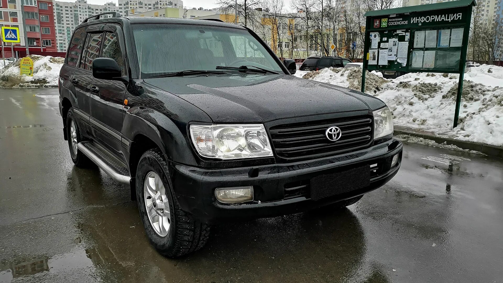 Ченный. Тойота ленд крузер 100 серный. Toyota land cruiser 100 2006. Toyota land cruiser 100 black. Ленд крузер 100 2007.