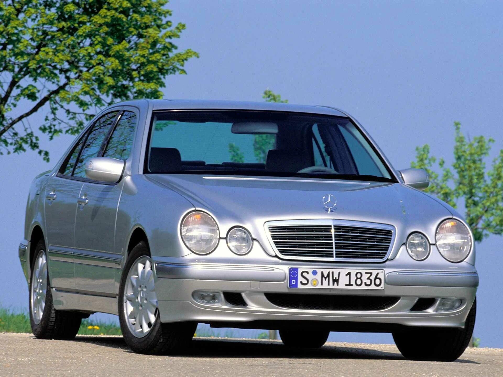 Мерседес 2002 г. Mercedes-Benz w210. Mercedes Benz e class w210. Мерседес w210 e320. Mercedes Benz e class w210 1999.