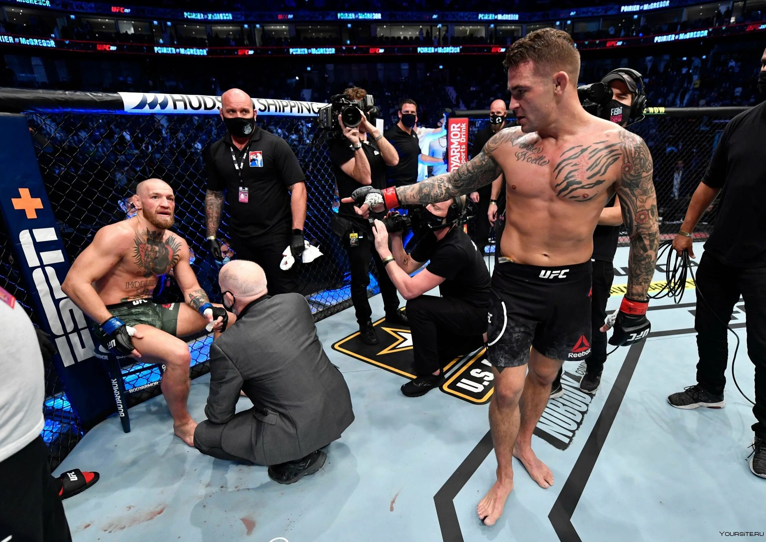 Бои ufc макгрегор. Дастин порье конор. конор макгрегор дастин порье 2. макгрегор порье. порье макгрегор 3 бой.
