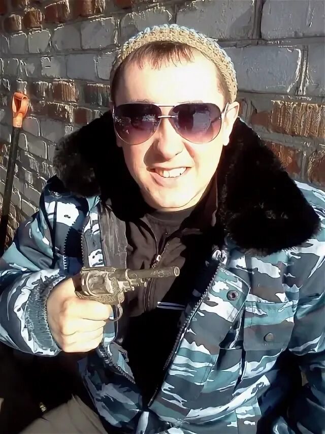 Коля аксенов