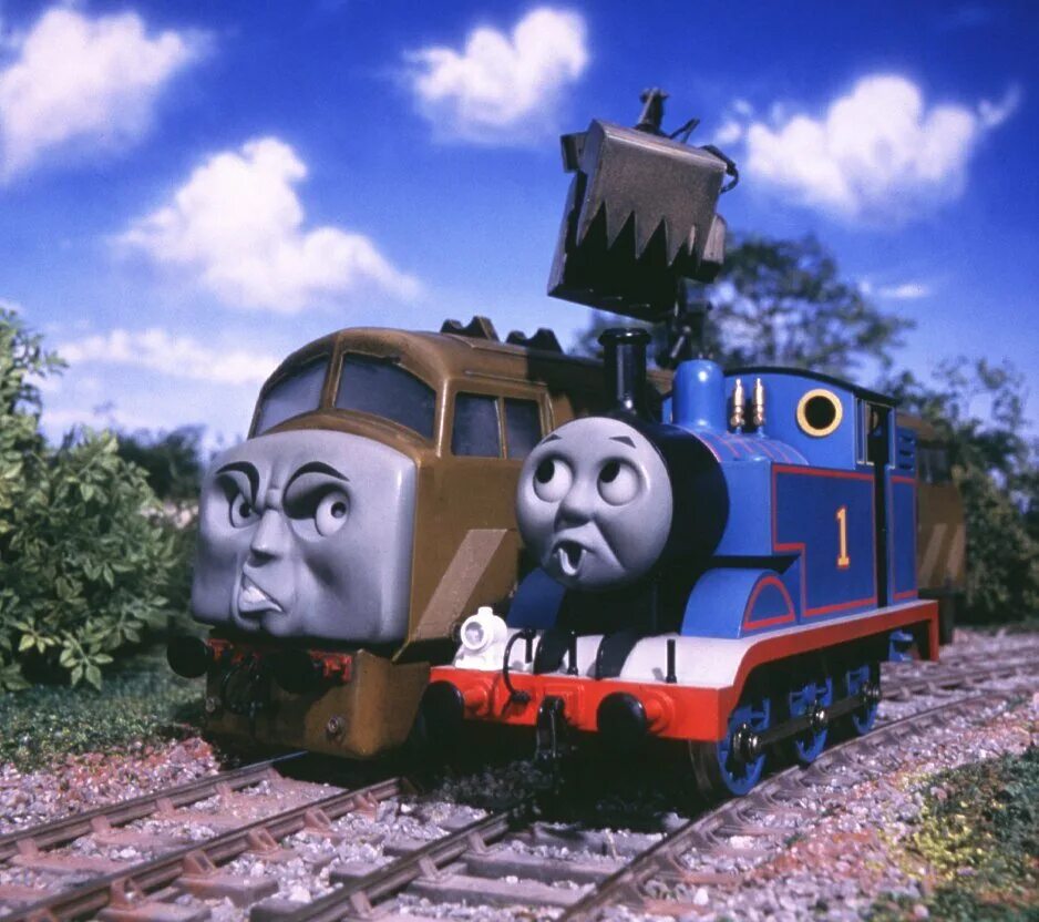 Волшебная железная дорога. Diesel 10 Thomas.