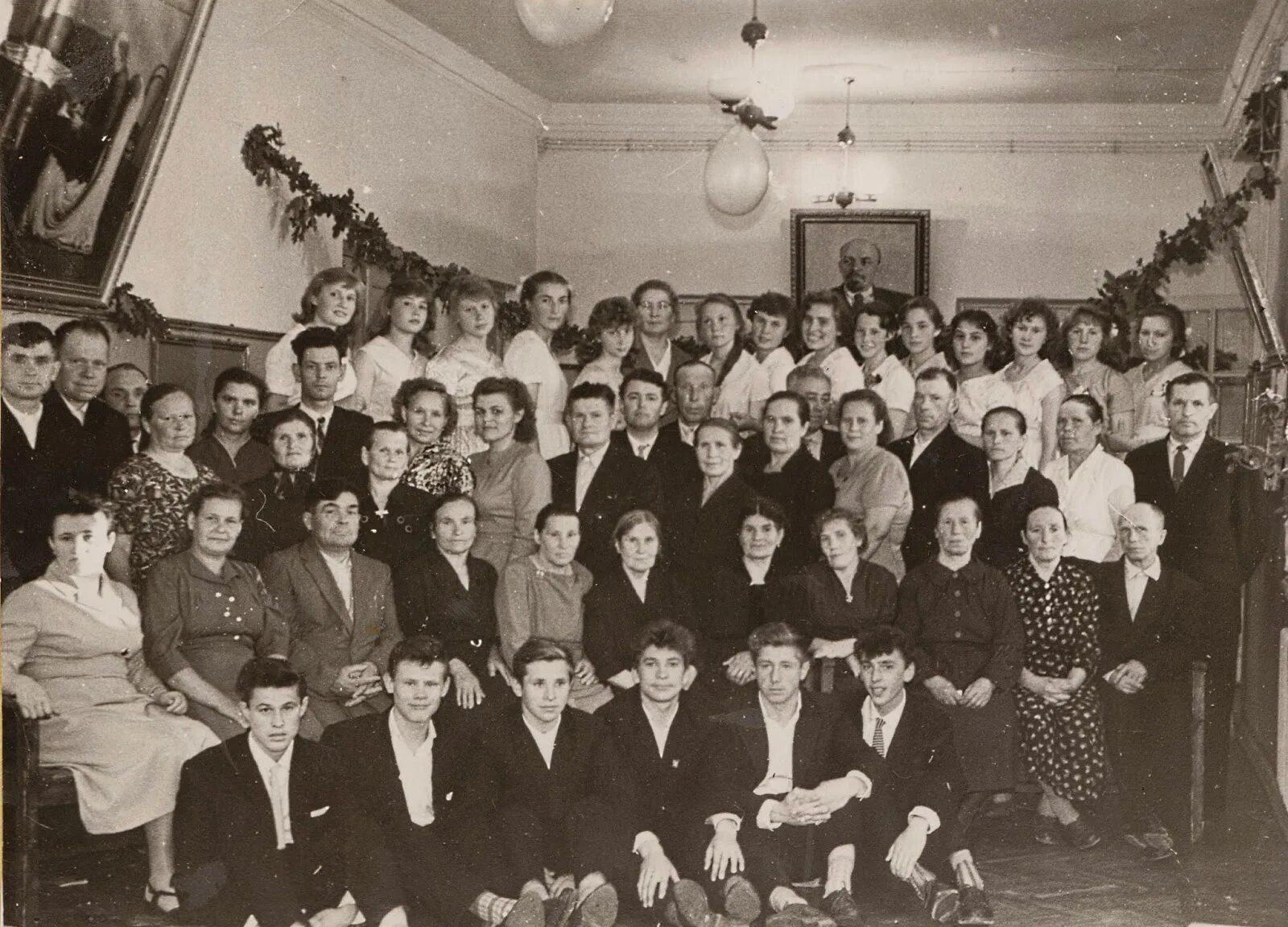 школа 6 таганрог 1962 год. одноклассники 1962 года. советские выпускники школ. заволжск школа. выпускники 1980 года алтунинская средняя школа.