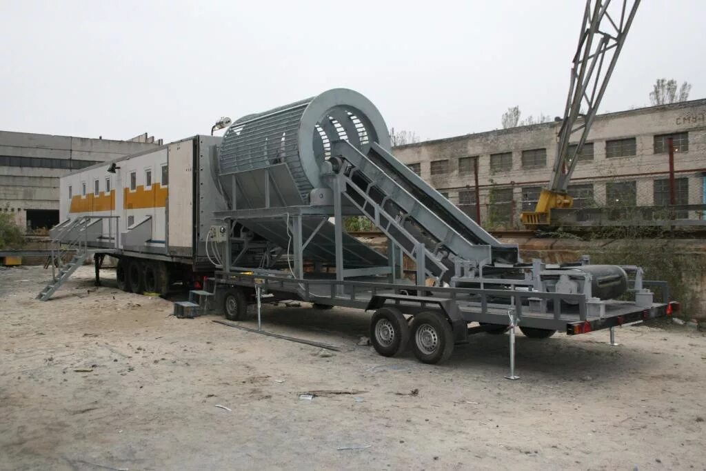 дробильно-сортировочный комплекс дск-150. мобильная сортировка тко. дробилка метсо 150т. мобильный сортировочный комплекс. сортировочный комплекс новомаш.