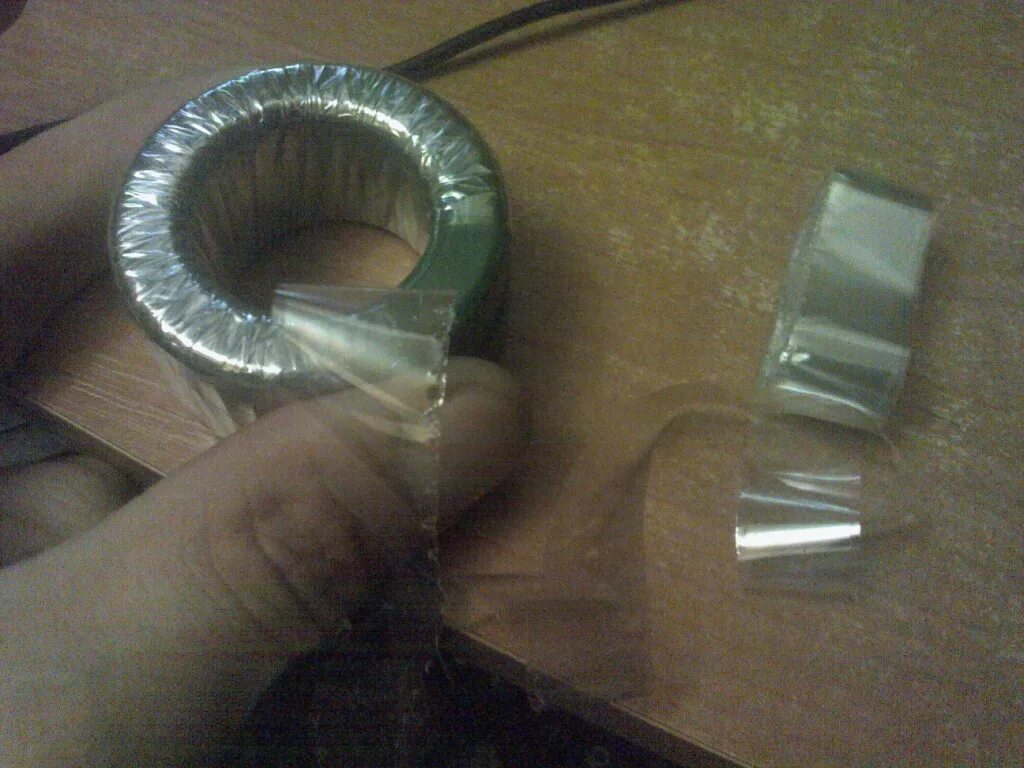 Трансформатор бр5750005 тороидальный. Трансформатор тока чертеж сердечник. Трансформаторная лента для намотки тороидального трансформатора. Пластины магнитопровода трансформатора 500 кв. Межслойная изоляция обмоток трансформатора.