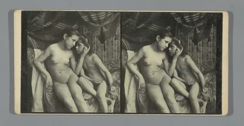 Tafereel met twee naakte meisjes op een sofa, RP-F-F10459.jpg. w:en:public ...