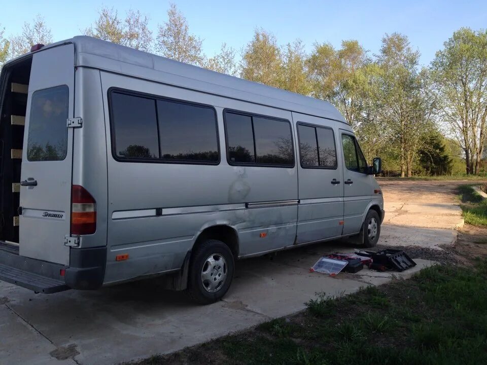 Мерседес Спринтер 2002г 2.7. Мерседес Спринтер 903 Грузопассажирский. Sprinter Mercedes 4wd 1990. Sprinter te 40. Спринтер листам