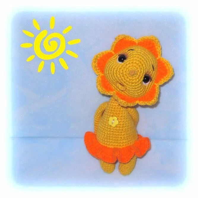 Оригинальные блины. Вязаная кукла масленица. Игрушки на масленицу крючком. Масленица крючком. Кукла масленица.