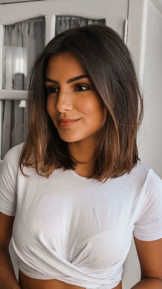 Длинного мулатки. Лонг Боб. Long Bob Haircut стрижка. Каре Лонг Боб. Long Bob прямые волосы.