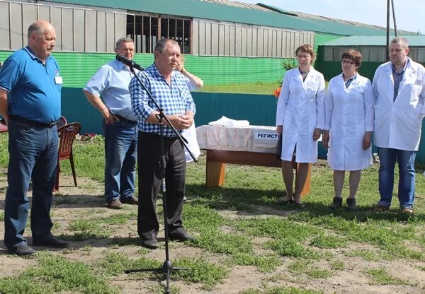 Ивановка баганского района. АО Ивановское Баганский район. Конкурс осеменаторов Баганский район Ивановское. АО Ивановское Баганский район Новосибирская область. ОПХ Баганский район Новосибирская область.