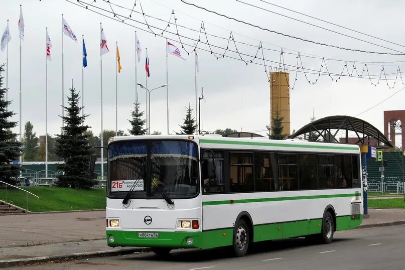 Новые автобусы в рыбинске. 501 автобус ярославль переславль. 53. Автобус ярославль. Китайские маршрутные автобусы.