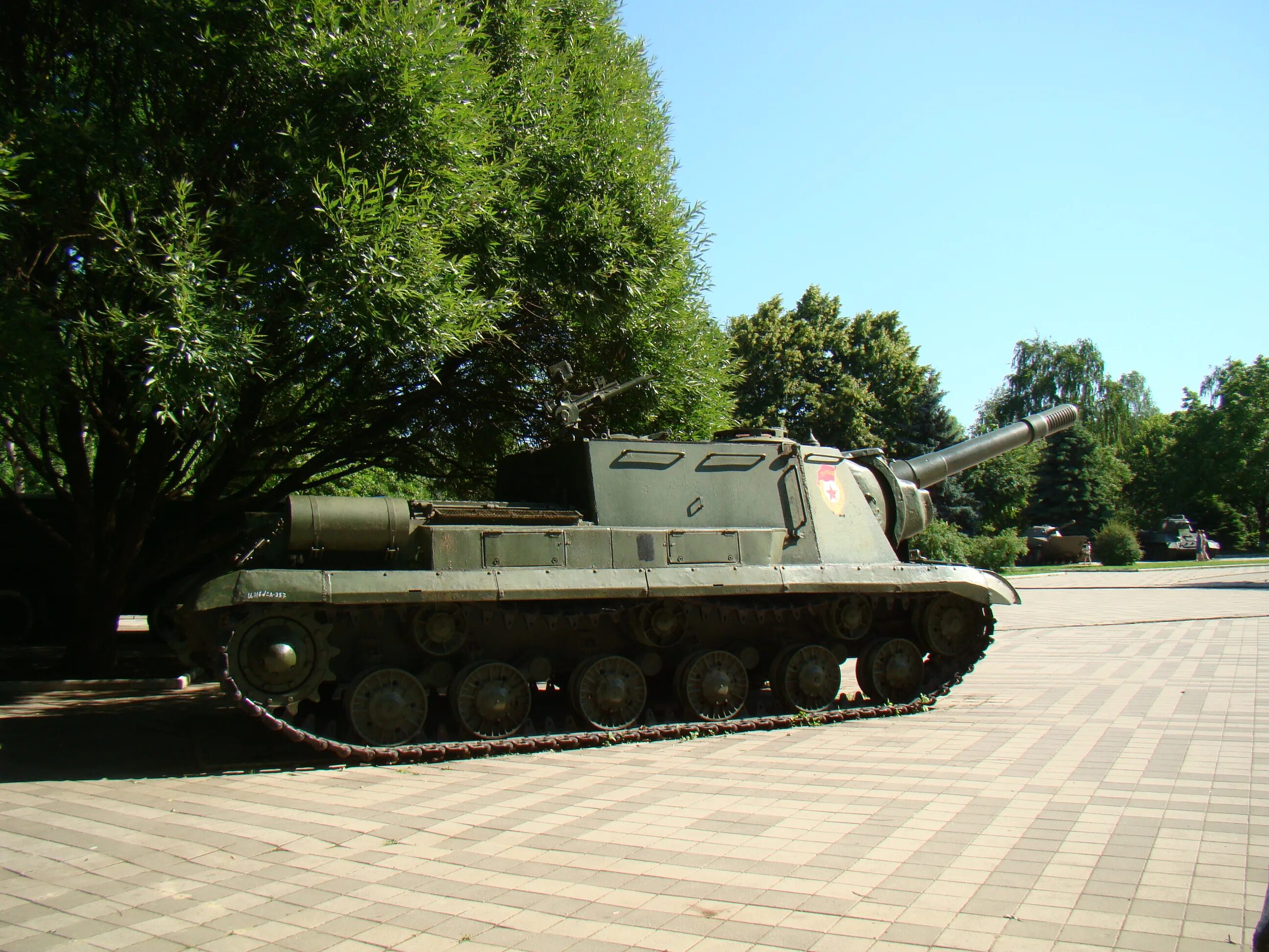 Военный музей краснодар. Музей военной техники оружие Победы Краснодар. Музей 30 летия Победы Краснодар. Оружие Победы Краснодар. Парк Победы Краснодар ИСУ 152.