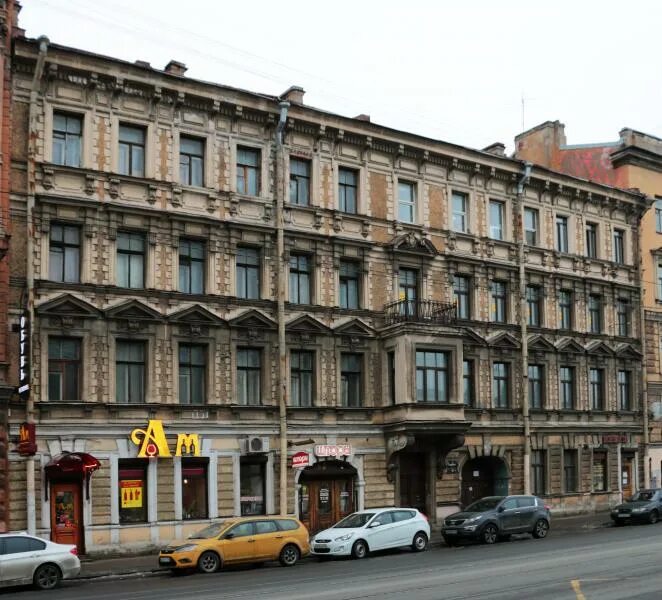 Санкт-Петербург, улица Марата дом 26 (пер. Кузнечный, 11). многоквартирный дом
