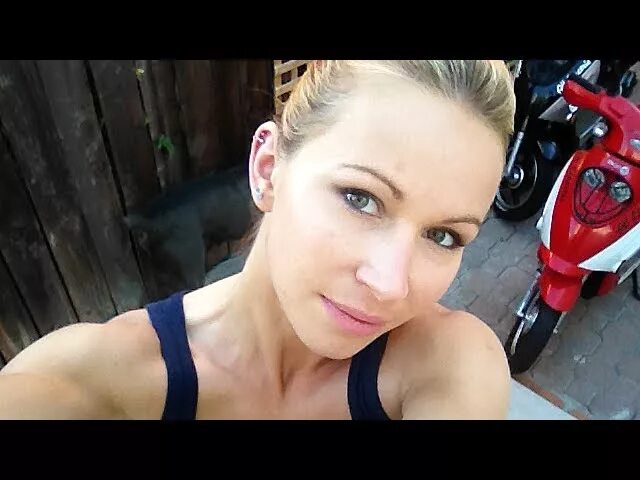 Carries weight. Техника в спорте. Кэрри лайт. Wrist extension. Carries weight.