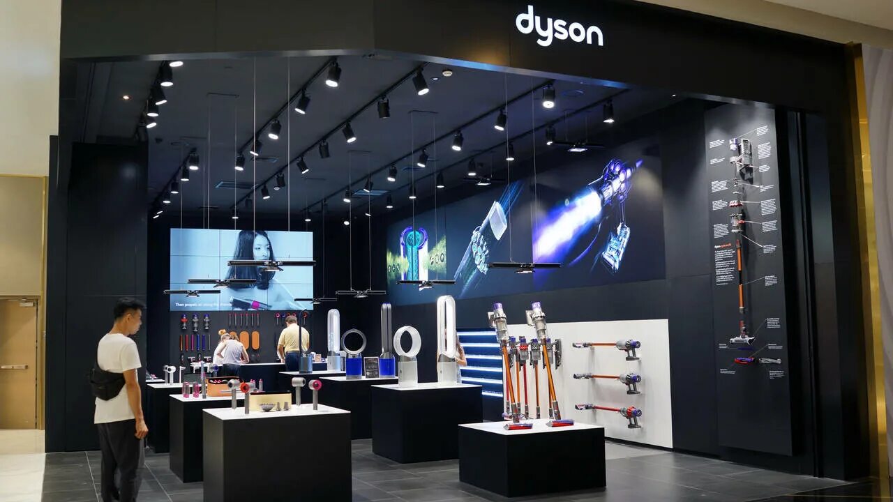 Дайсон в золотом яблоке. Витрины дайсон в магазине. золотое яблоко dyson. бангкок дайсон. dyson виртуальный магазин.