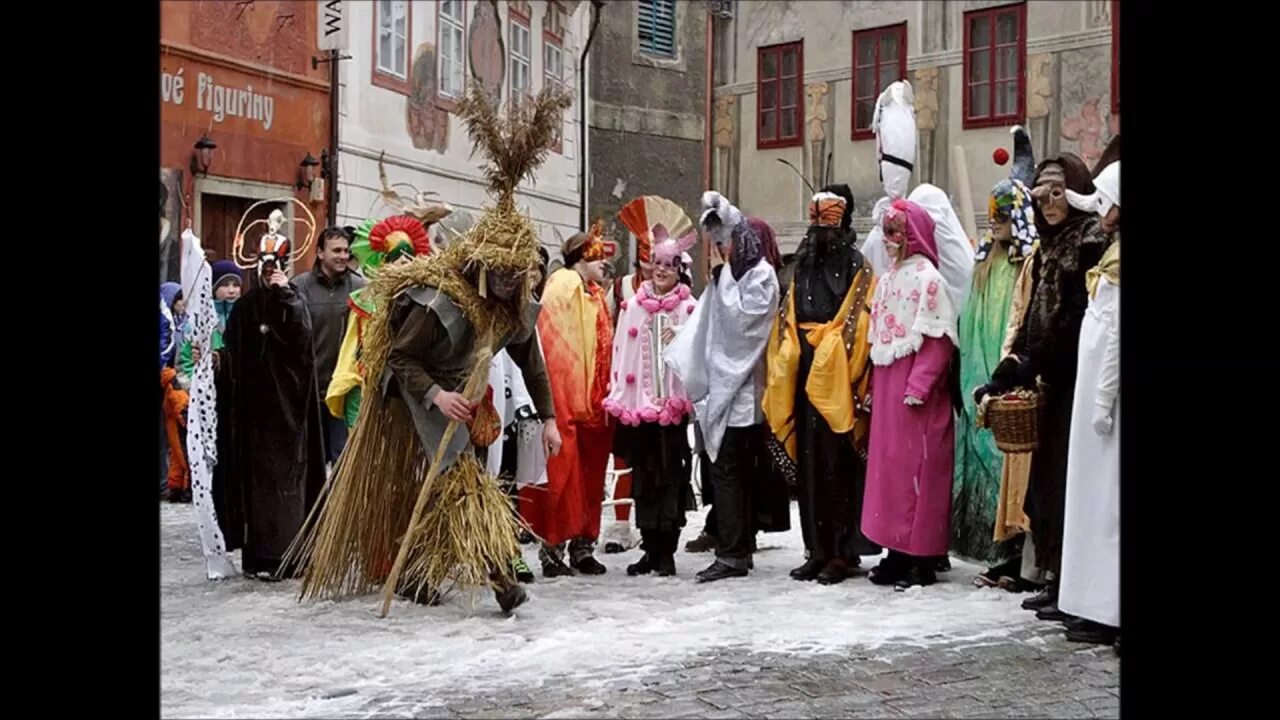Католическая масленица 8. Католическая масленица 8. Масленица люди. Ужгавенес в литве. Католическая масленица 8.