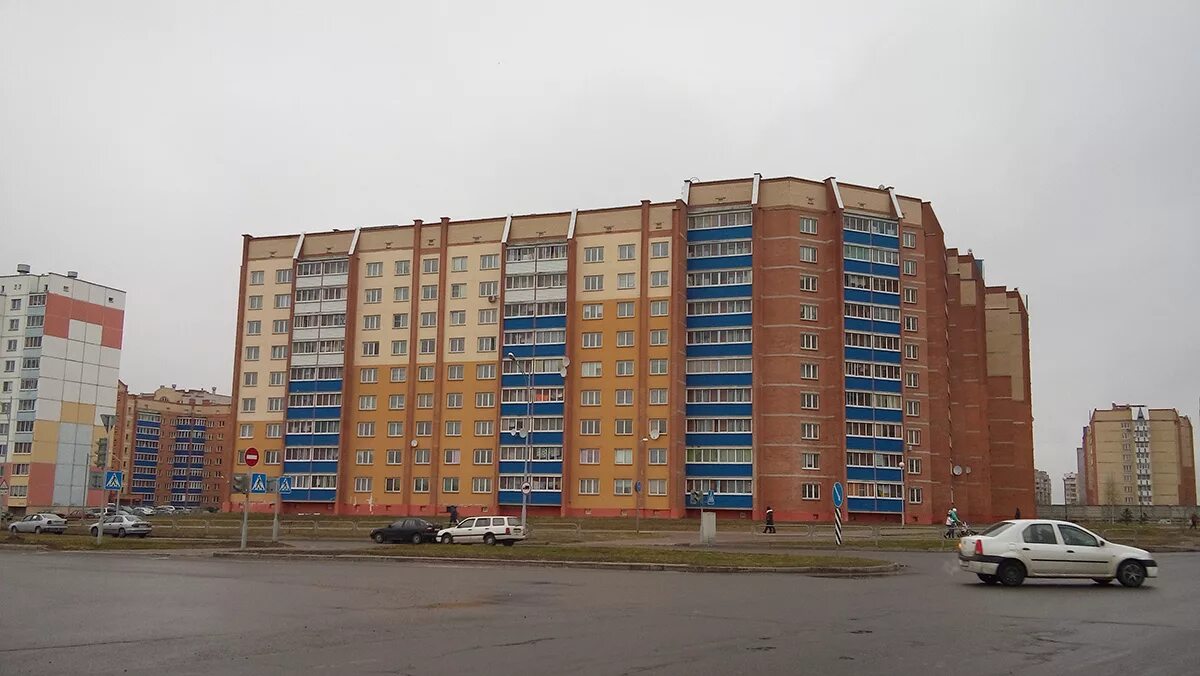 Фото дома полоцк зодчего 17. Проспект зодчего иоанна. Проспект скорины видео. Полоцк проспект. Г.