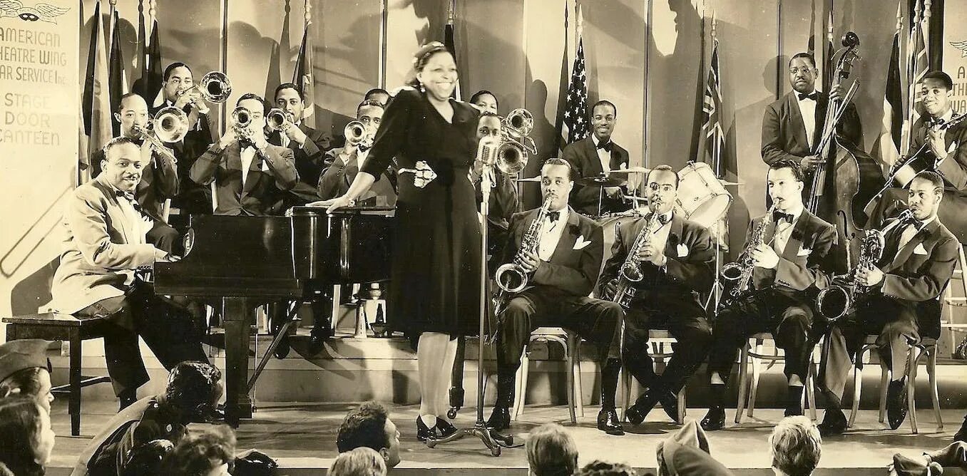 50 года джаз. Джаз Биг бэнд Америка. Джаз-бэнд 20 век. Джаз бэнд 1930. Джазовый оркестр Биг-бэнд 20 век.