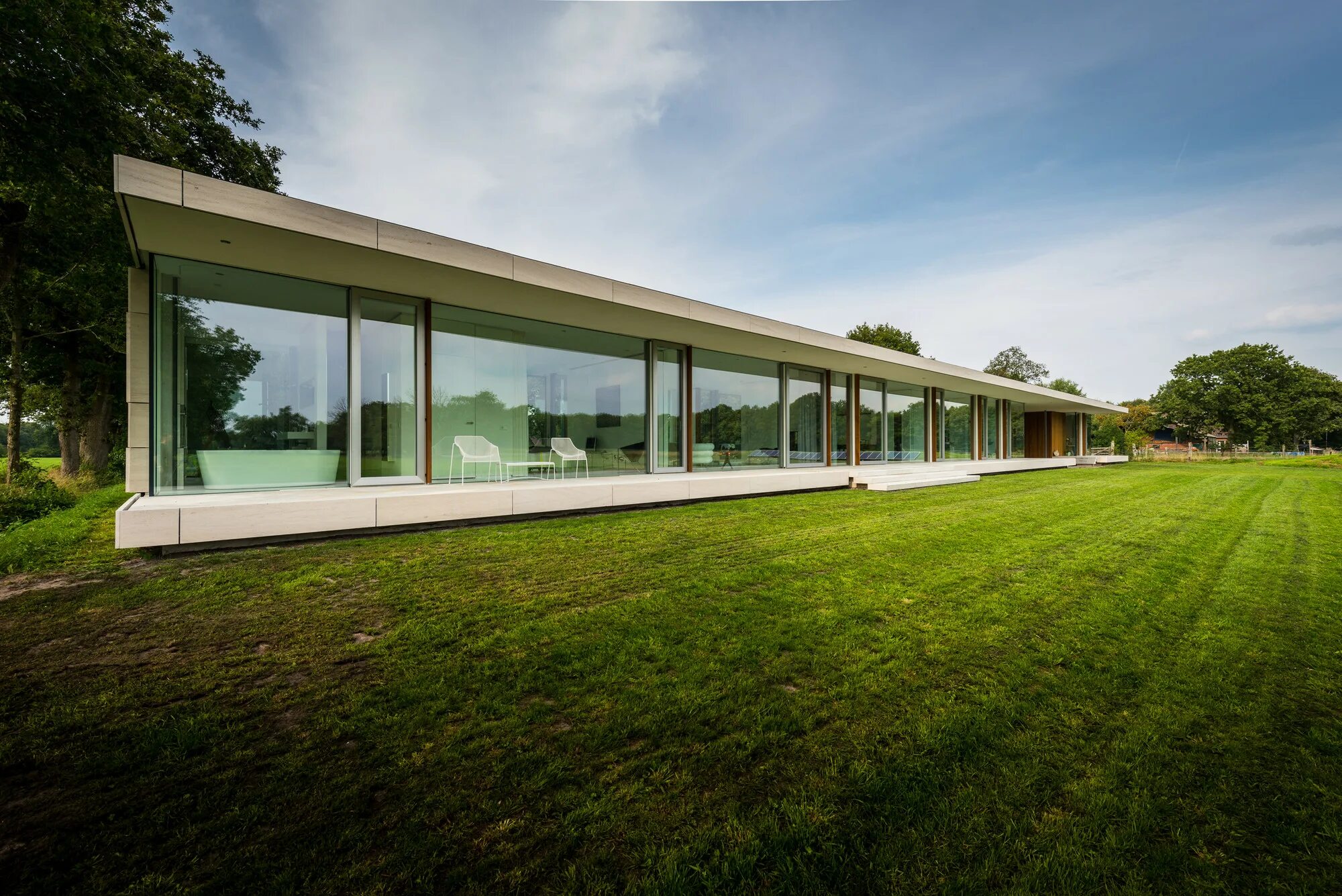 These Sleek Modern Homes Are Architectural Eye Candy Modern architecture house, 
