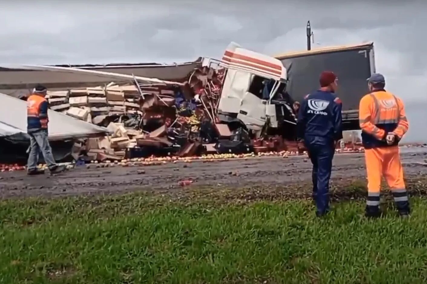 Авария на м5 в Самарской области Сергиевский район. Авария под Самарой с фурой. М5 новости сегодня