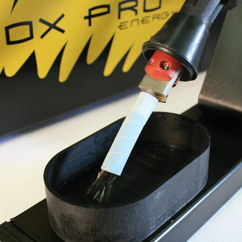 Пассивация нержавеющей. Кисть для пассивации нержавейки. tig clinox pro. пассивация сварных швов.