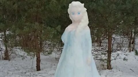 Слепил однажды я из снега девушку