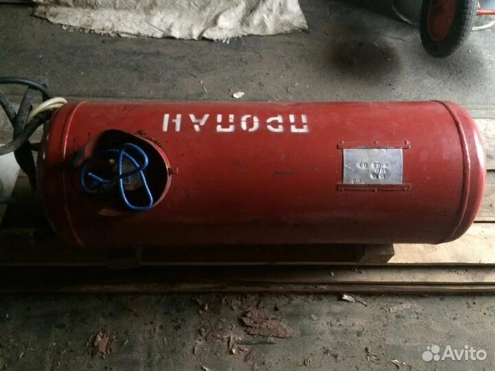 Балсити баллон газовый баж 130. Баллон 130 нзга. Баллон на 130 литров с электроклапаном. Баллон 130. Цилиндрический баллон 175 л 399*1509 баж-175 балсити.