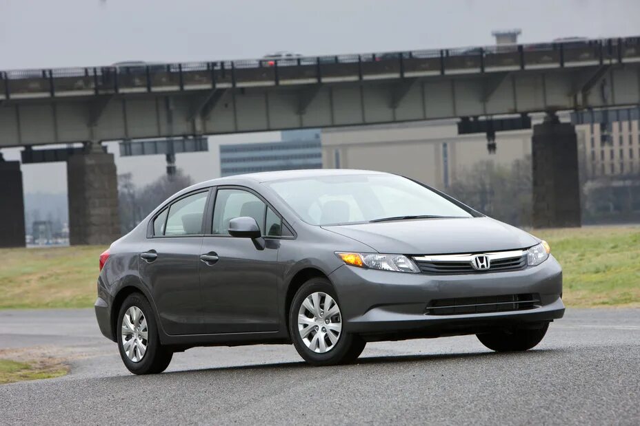 Хонда цивик 2012. Honda civic 2012. Хонда цивик 2012 седан. Хонда цивик седан 2012 года. Цивик 2012 седан.