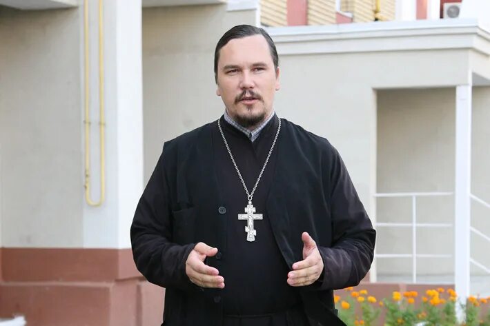 Пазенко егор актер настоятель. Иерей феодор лукьянов. Егор пазенко настоятель. Кто играет настоятеля. Кто играет настоятеля.