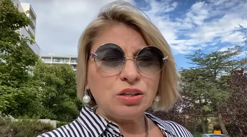 Ангела перл близнецы 2025. Анжела перл. ангела перл ютуб. ангела перл дата рождения. ангела перл водолей ноябрь 2025.