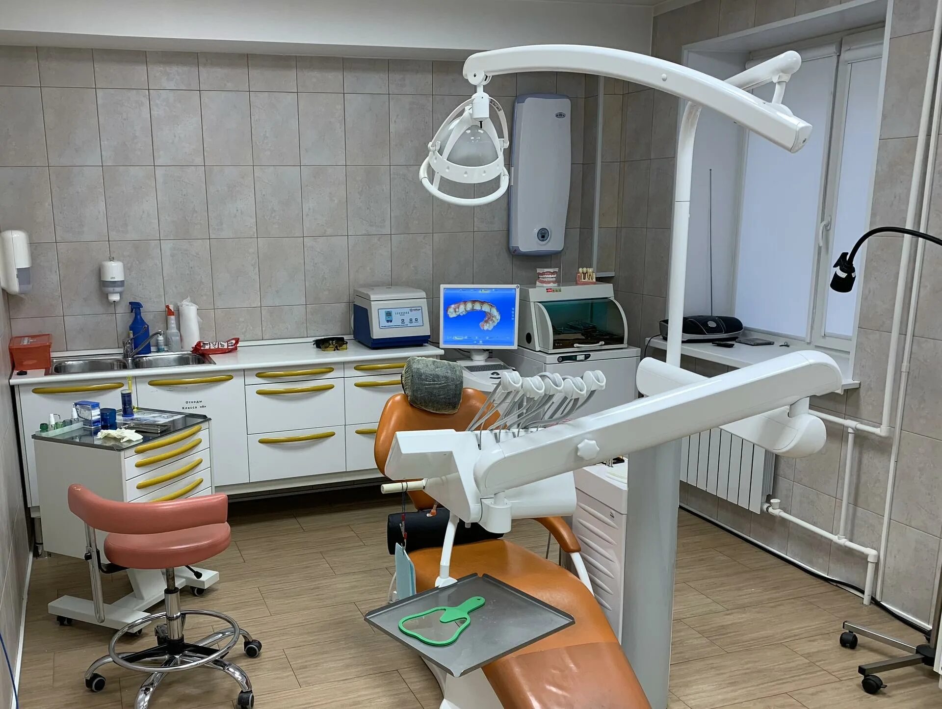 65 детская. Поликлиника 65 детская. 65 детская. Петракова 65 новокузнецк. Бульвар маршала рокоссовского 26 детский сад.