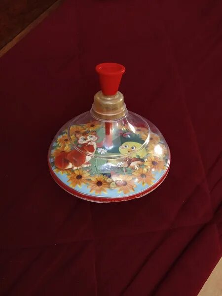 Юла дома. Юла игрушки даром. армянская юла. юла цвета.