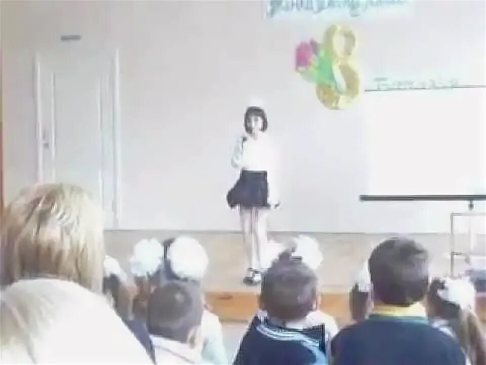 Песня пять февральских. Пять февральских роз песня. зарина зырянова. рисунок к песни 5 февральских роз. песня пять февральских роз у зимы свои капризы.