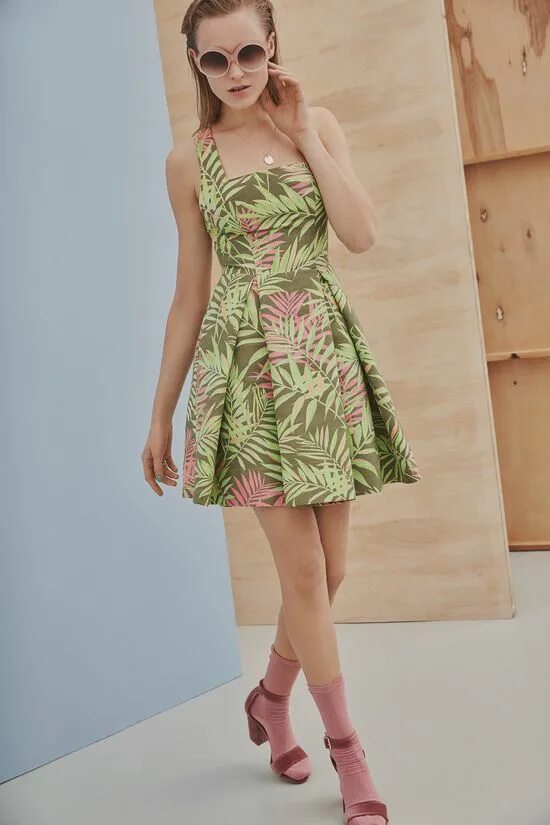 Сарафаны. Модные сарафаны 2022. Сарафан 2022. Сарафан 2022. Сарафан мода.