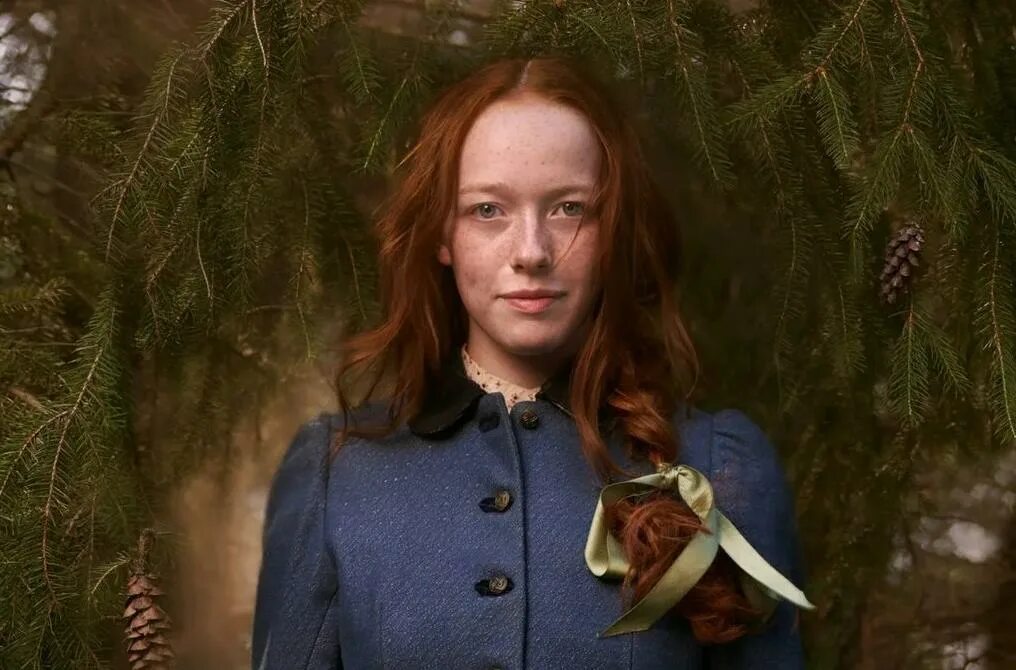 Энн с двумя н дата выхода. Сериал энн с двумя н. Энн ширли и гилберт блайт 2017. Энн из зеленых мезонинов сериал 2019. Энн ширли катберт.