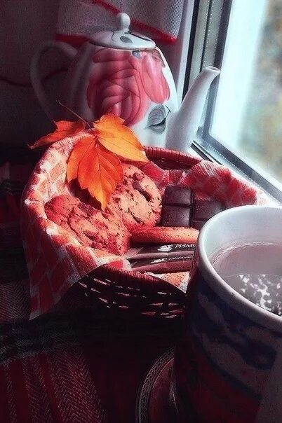 Чай обида. Чай живи настоящим. чай для хмурой морды стихи.