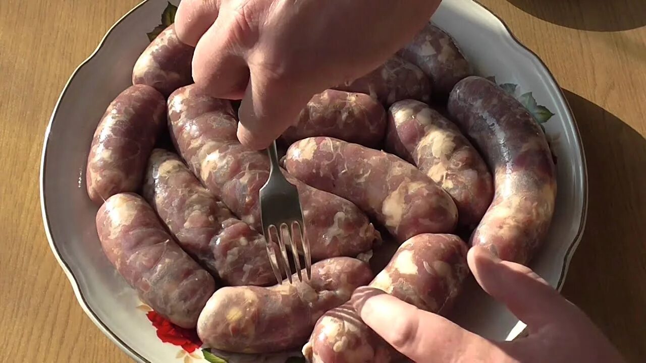 Как делать домашнюю колбасу видео