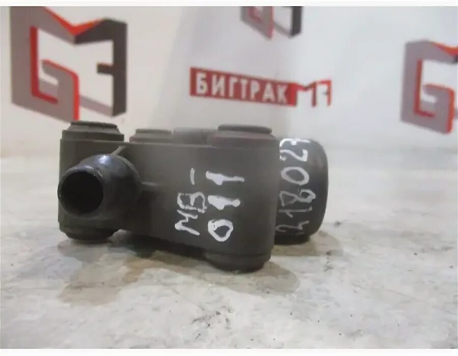 Клапан открывания двери wabco 4726000220. Электромагнитный клапан для мочевины cummi. Клапан мочевина маз. Электромагнитный клапан мочевины камаз 6520. Дозирующий клапан adblue jac.