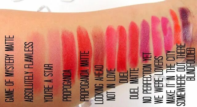 Magic matte manly. Помада makeup revolution свотчи. revolution makeup iconic matte revolution lipstick. makeup revolution matte lipstick. revolution make up помада матовая matte lipstick.
