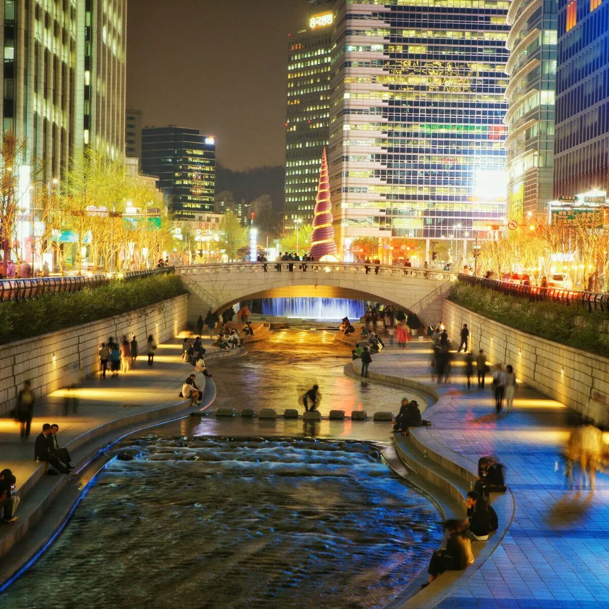 Ея сеул. Южная корея ручей чхонгечхон. ручей cheonggyecheon сеул. набережная реки чхонгечхон. сеул набережная чхонгечхон.