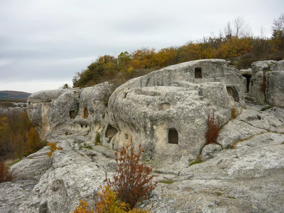 Бахчисарай эски кермен. Эски кермен фото. Бахчисарай эски кермен. Gtothysq ujhjl "crb-rthvty. Эски кермен фото.