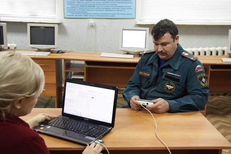 Специалист экстремального профиля. Уральский филиал цэпп мчс россии. Безумный прыжок. Факторы риска развития синдрома выгорания». Психологическая служба мчс россии.